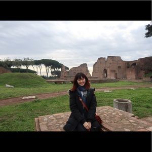 Meet your Posher, Nadia